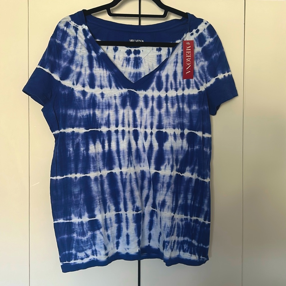 NWT Shibori-style tie-dye t-shirt